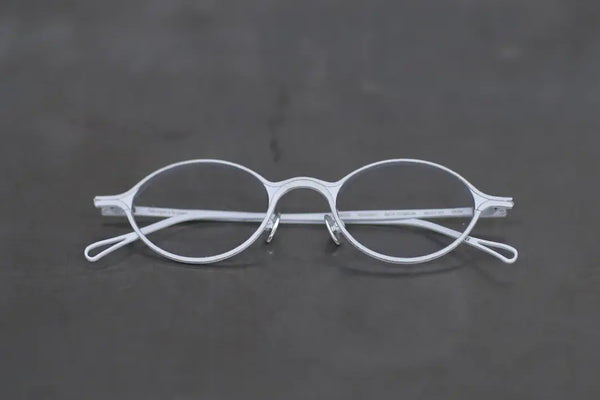 Rigards Titanium Oval Thin Frame Glasses RG1039TI Series Collection RG-RG1039TI-FBB Chalk White Frame Transparent Lenses